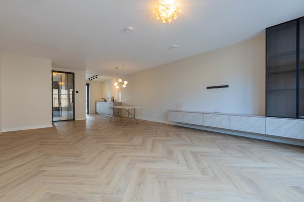 Medium property photo - Glanswier 26, 2371 KJ Roelofarendsveen